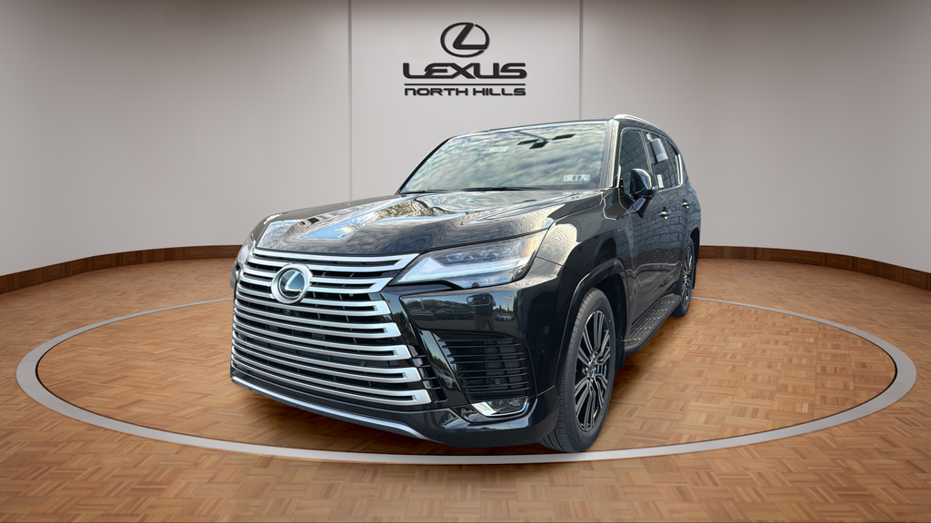2025 Lexus LX Luxury's photo
