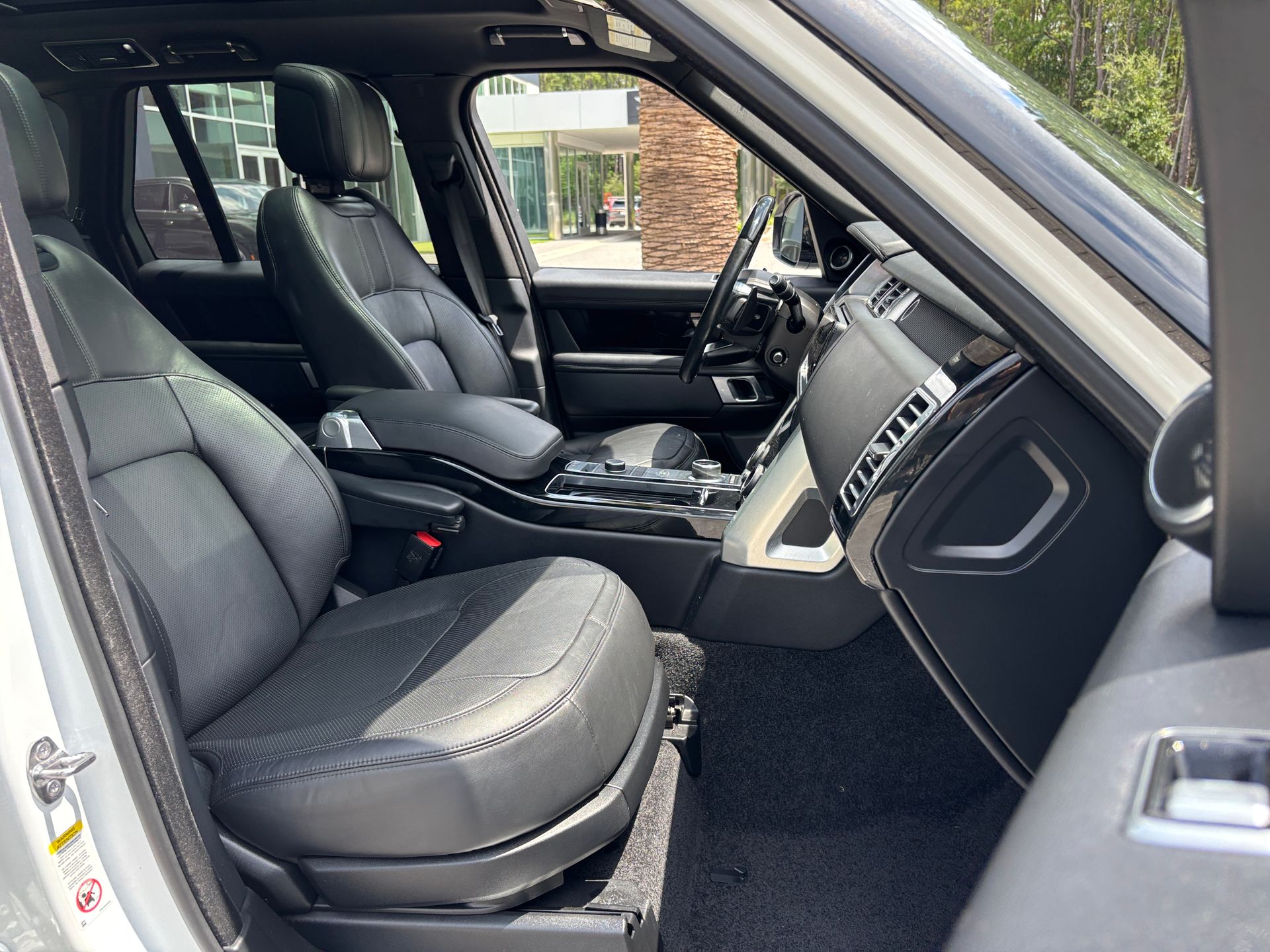 2022 Land Rover Range Rover HSE Westminster Edition photo 24