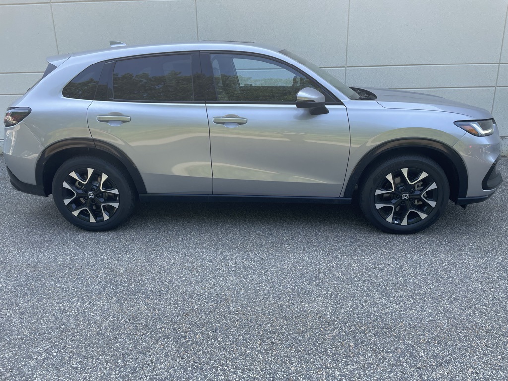 2026 Honda HR-V EX-L photo 3