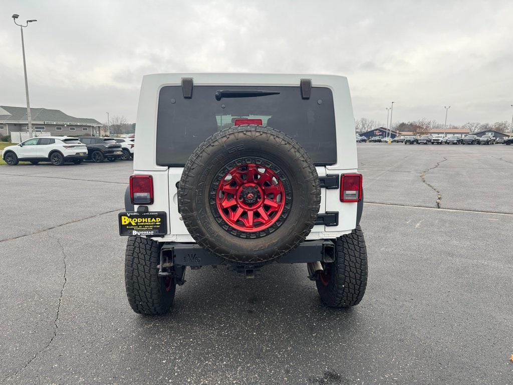 2017 Jeep Wrangler Unlimited Sport photo 3