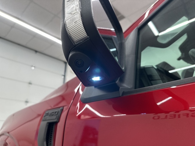2025 Ford F-150 XLT photo 12