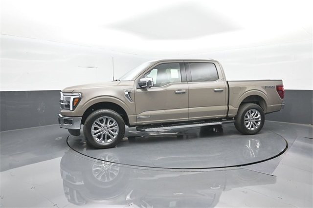 2025 Ford F-150 Lariat photo 4