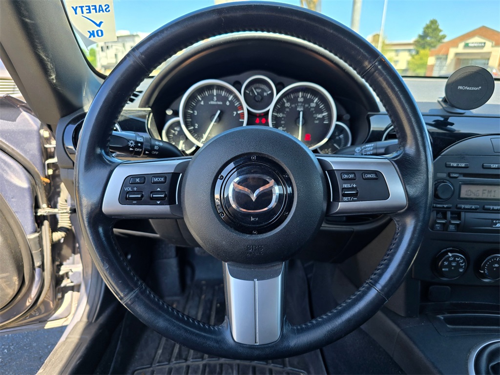 2006 Mazda MX-5 Miata Miata Base photo 4