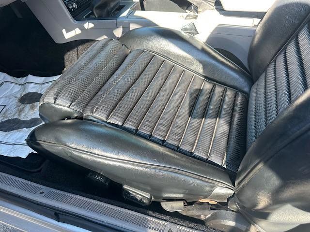 1993 Ford Mustang LX photo 9
