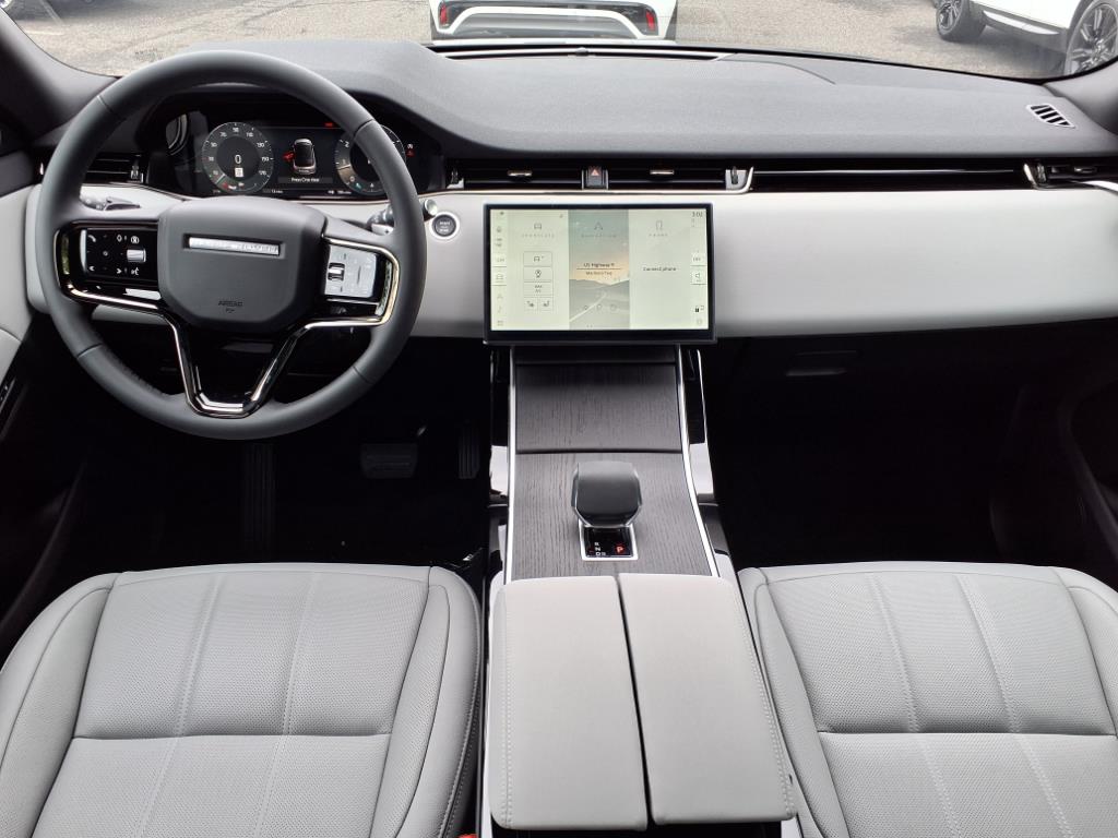 2026 Land Rover Range Rover Evoque S photo 4