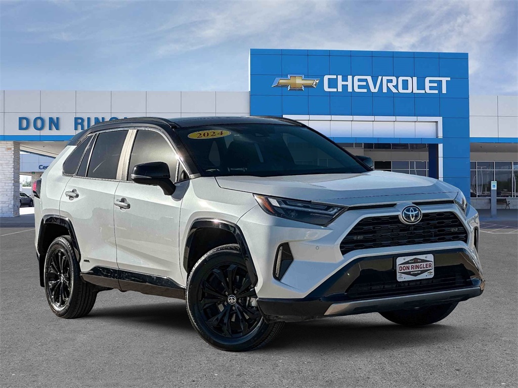 2024 Toyota RAV4 XSE's photo