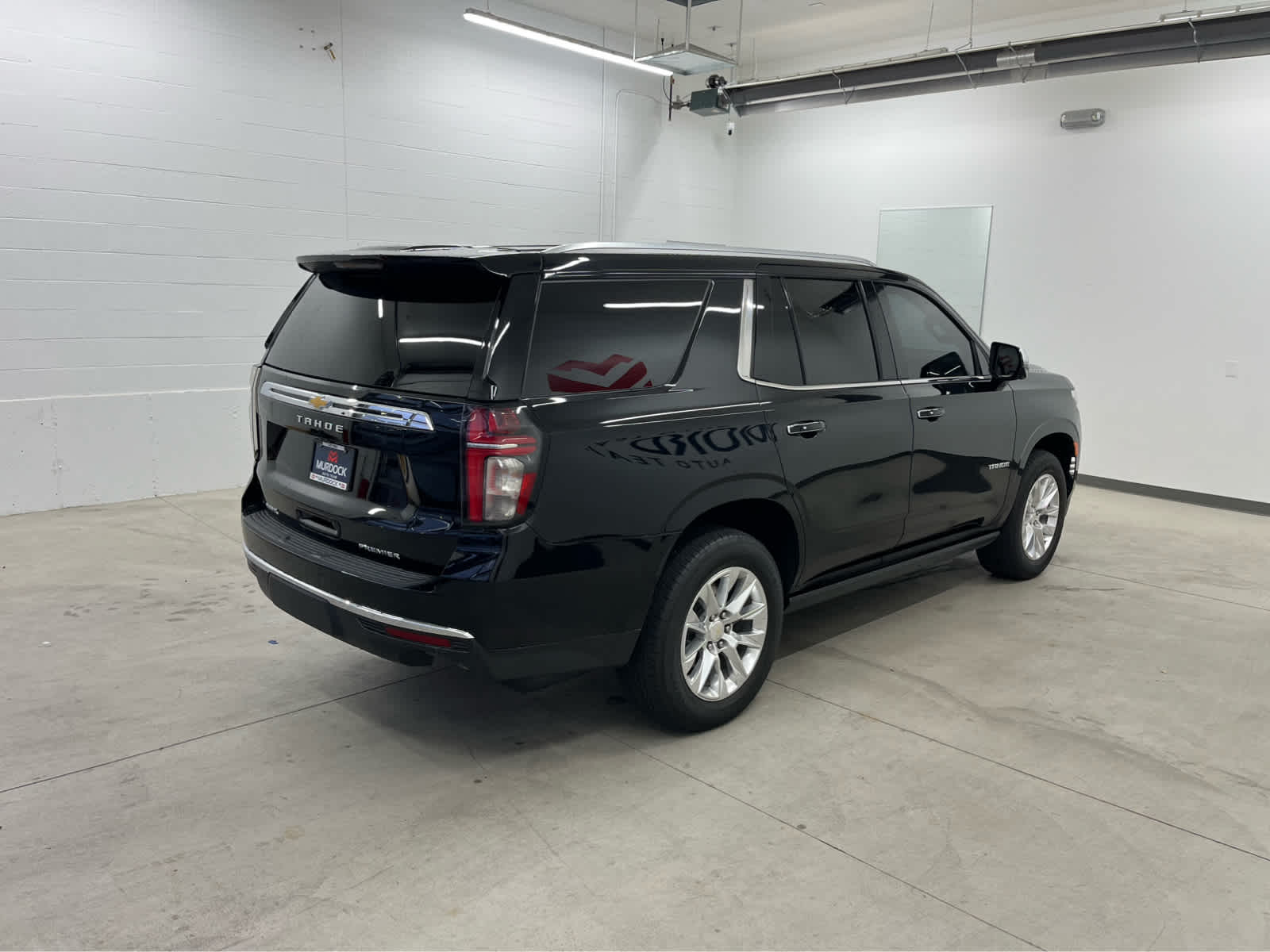 2023 Chevrolet Tahoe Premier photo 2