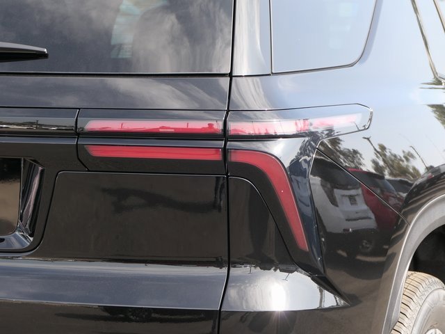 2026 Chevrolet Traverse photo 3