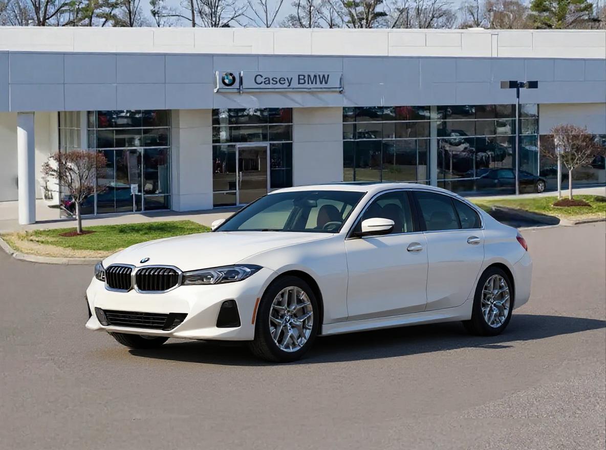 2026 BMW 3 Series 330i's photo