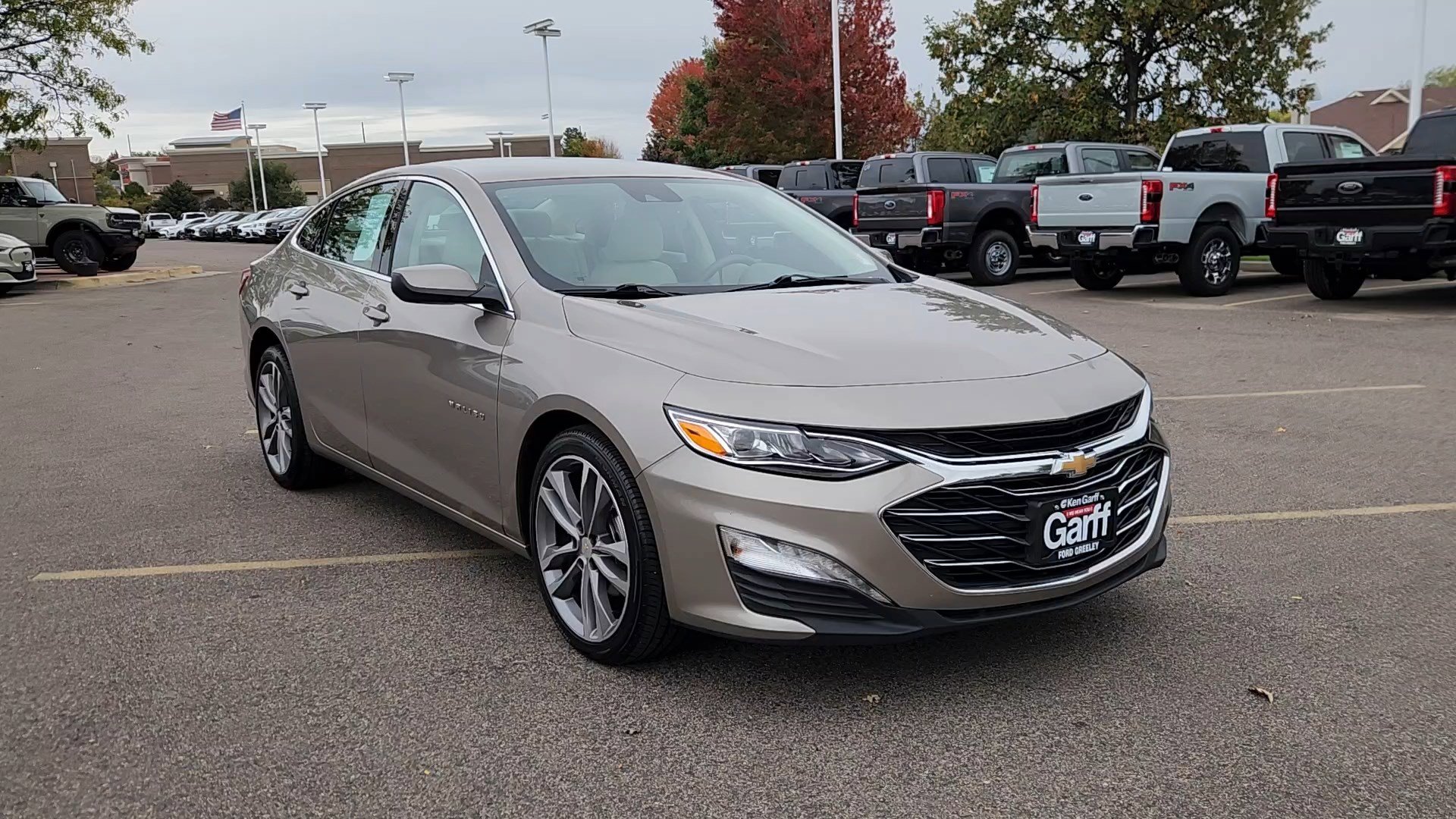 2024 Chevrolet Malibu Premier 2LT photo 4