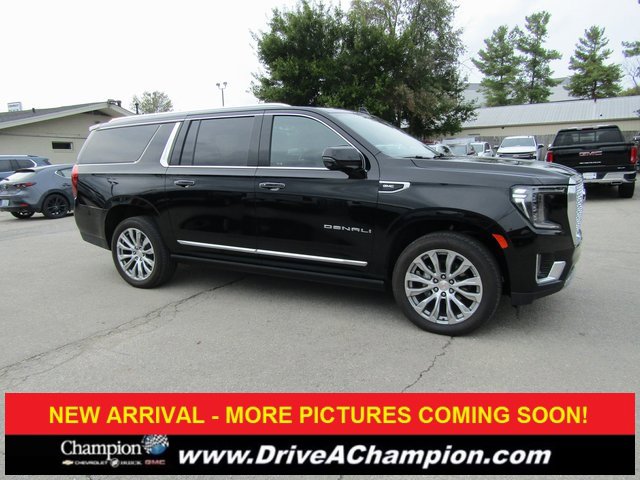 2022 Gmc Yukon XL Denali photo 3
