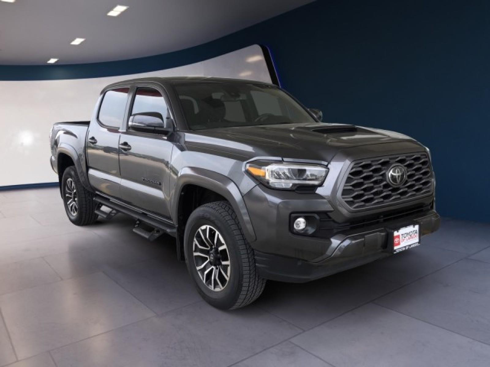 2022 Toyota Tacoma TRD Sport Double Cab V6 photo 2