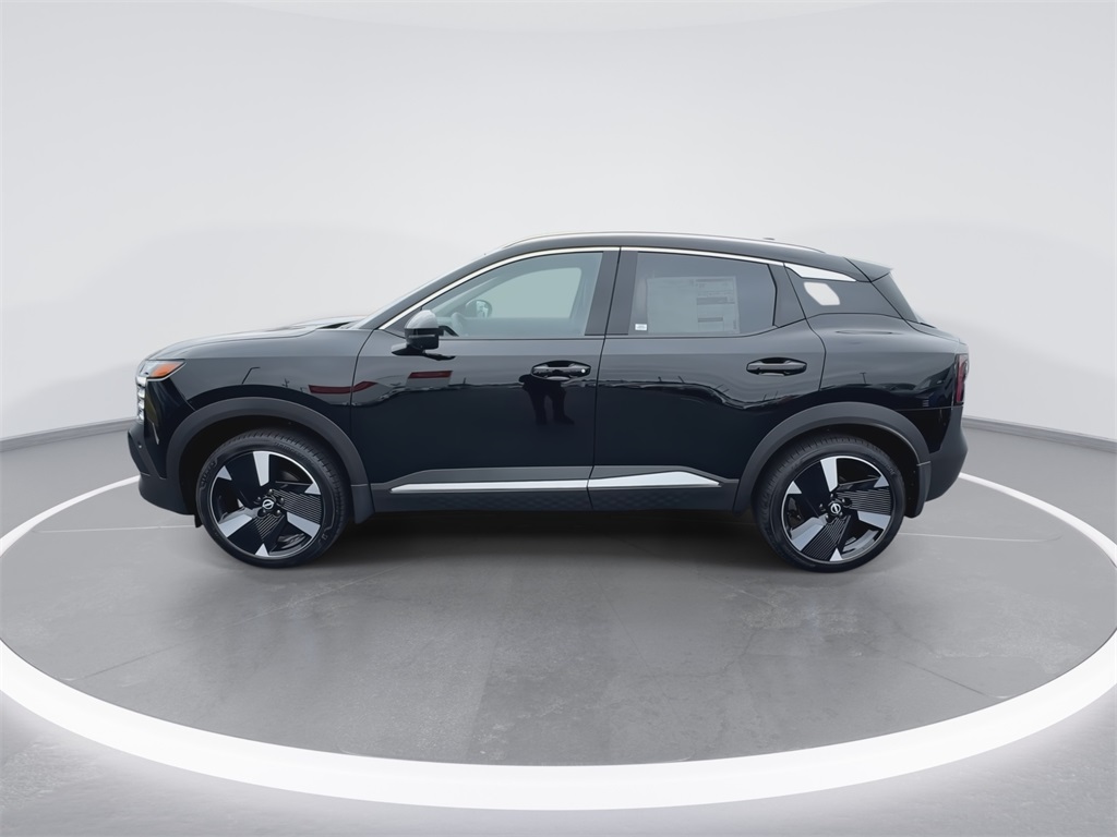 2025 Nissan Kicks SR photo 4