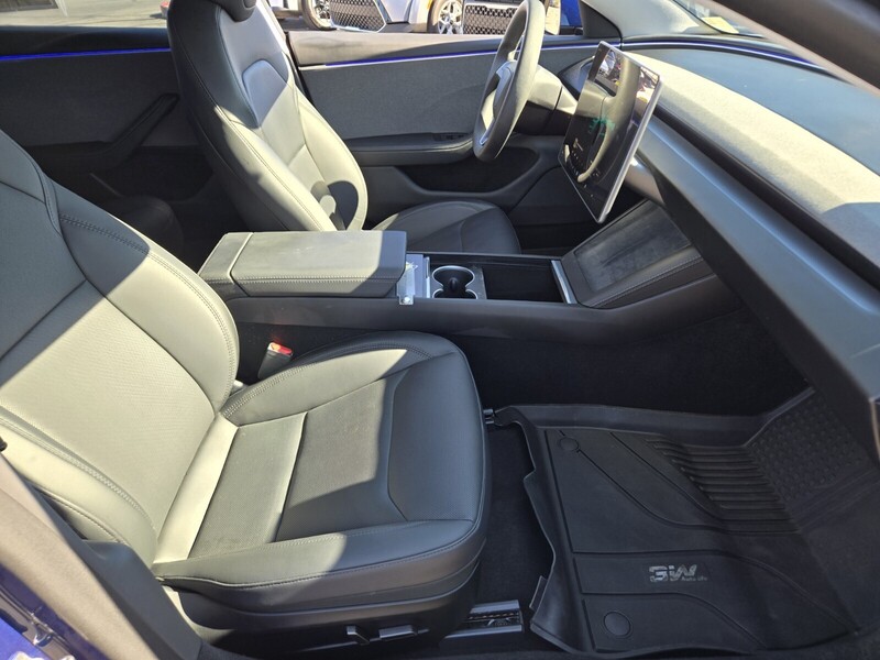 2024 Tesla Model 3 photo 14