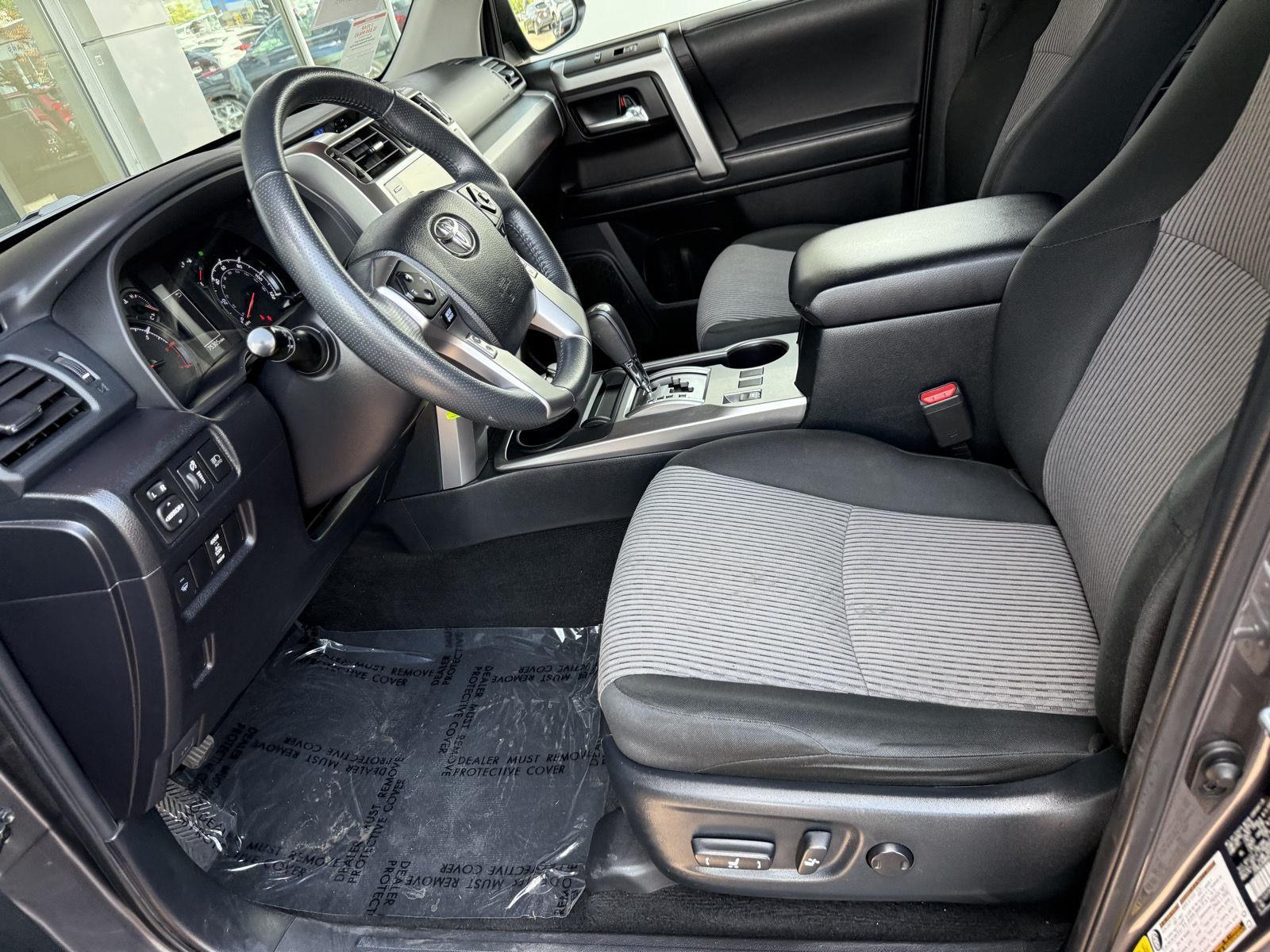 2021 Toyota 4Runner SR5 photo 11