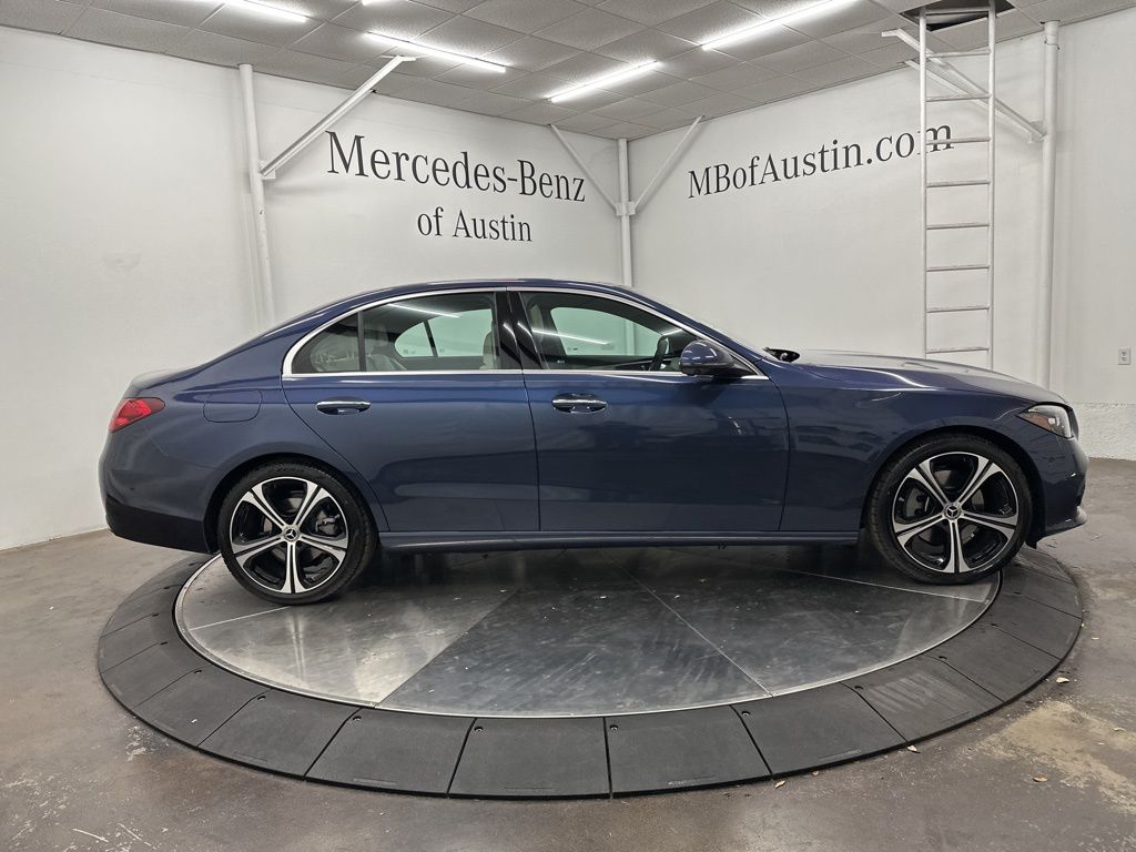 2025 Mercedes Benz C 300 photo 7