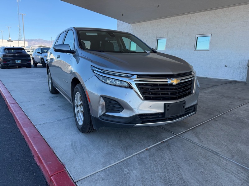 2024 Chevrolet Equinox LT's photo