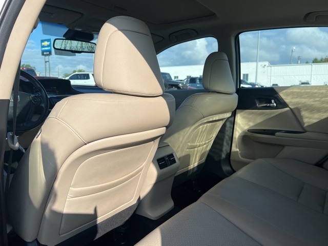 2013 Honda Accord EX-L photo 25