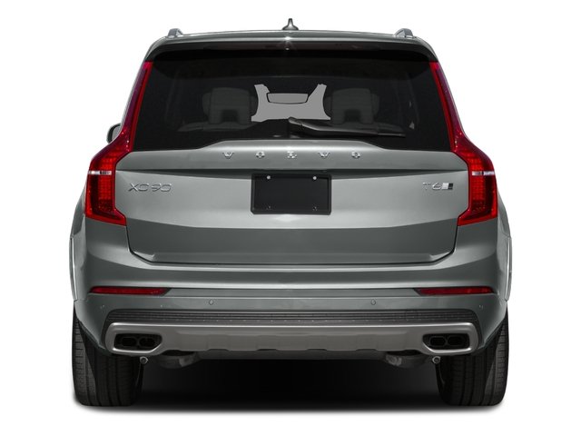 2016 Volvo XC90 T6 Momentum photo 4