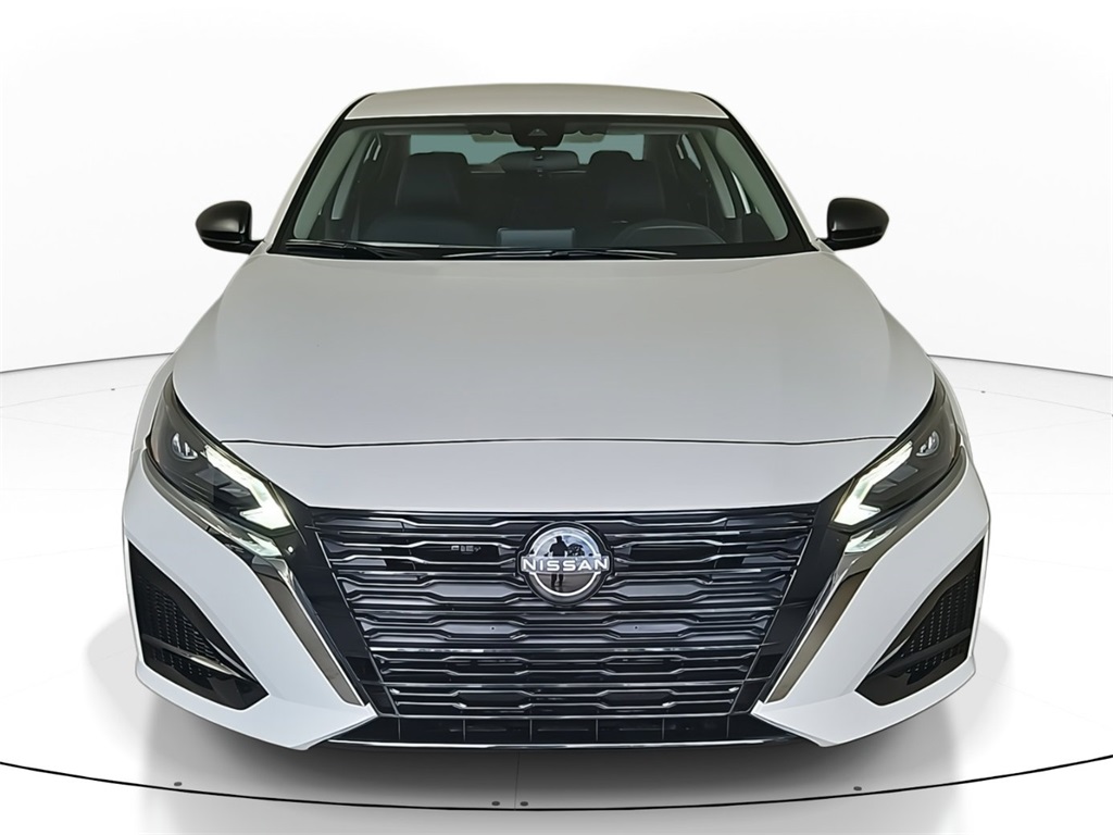 2025 Nissan Altima 2.5 S photo 2