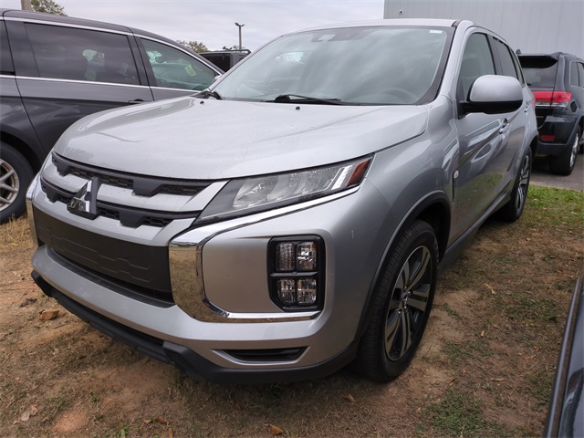 2024 Mitsubishi Outlander Sport ES photo 3