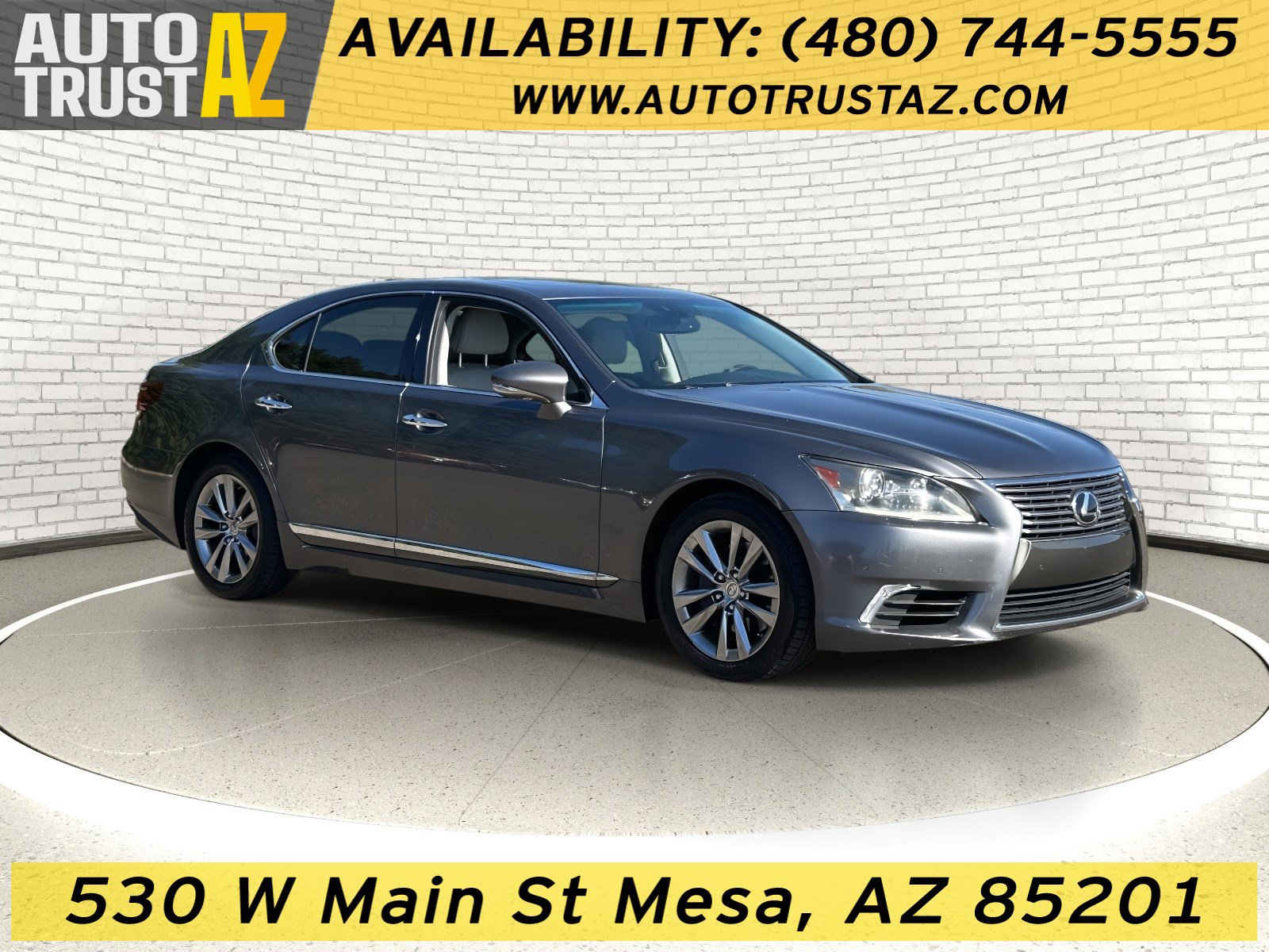 2013 Lexus LS Base's photo