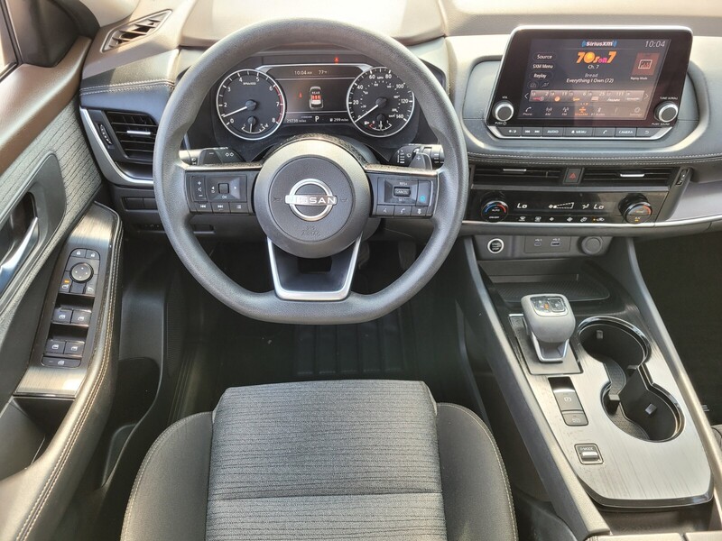 2023 Nissan Rogue SV photo 9