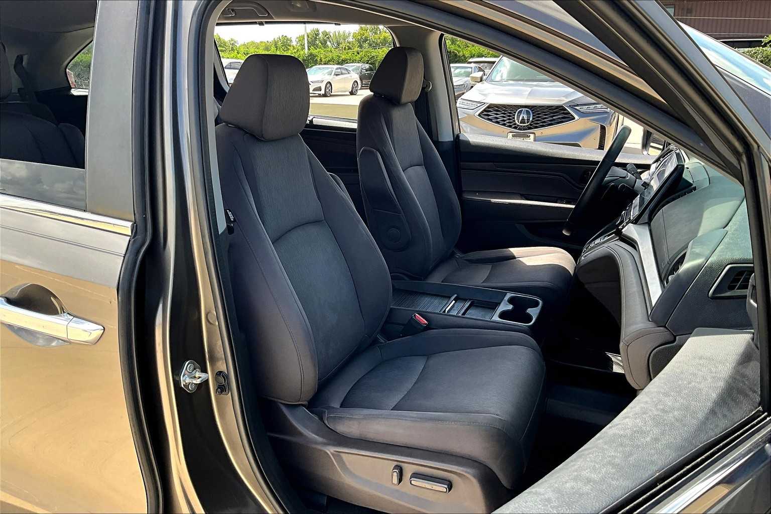 2019 Honda Odyssey EX photo 8