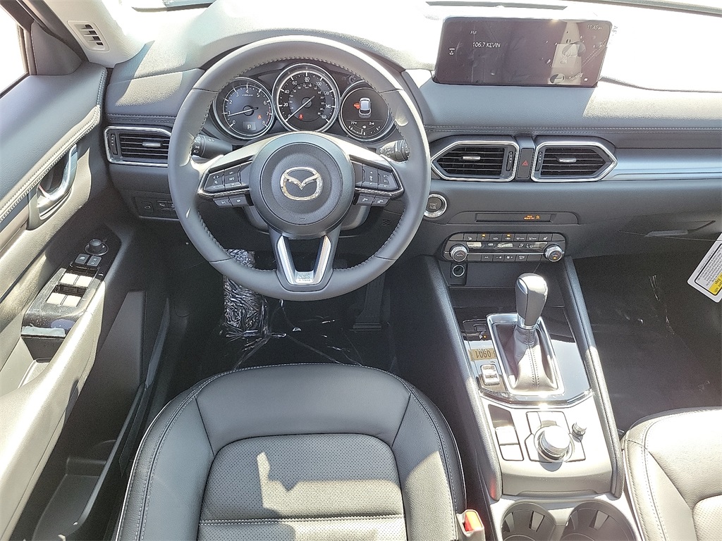 2025 Mazda CX-5 2.5 S Preferred photo 5