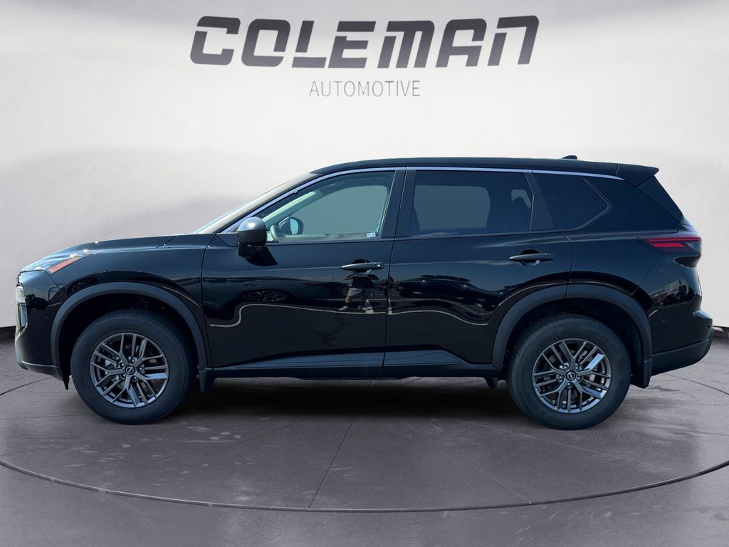 2026 Nissan Rogue S photo 2