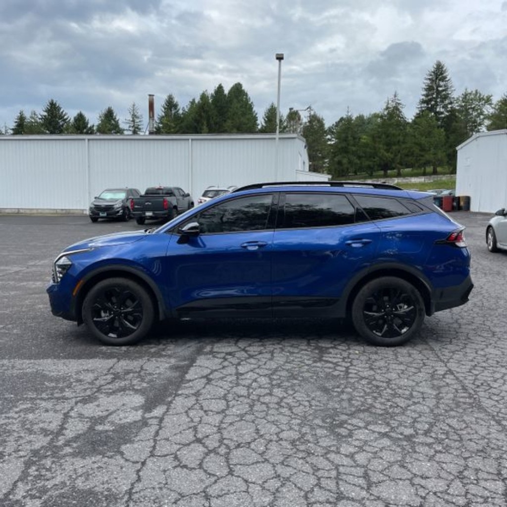 2025 Kia Sportage X-Line photo 4