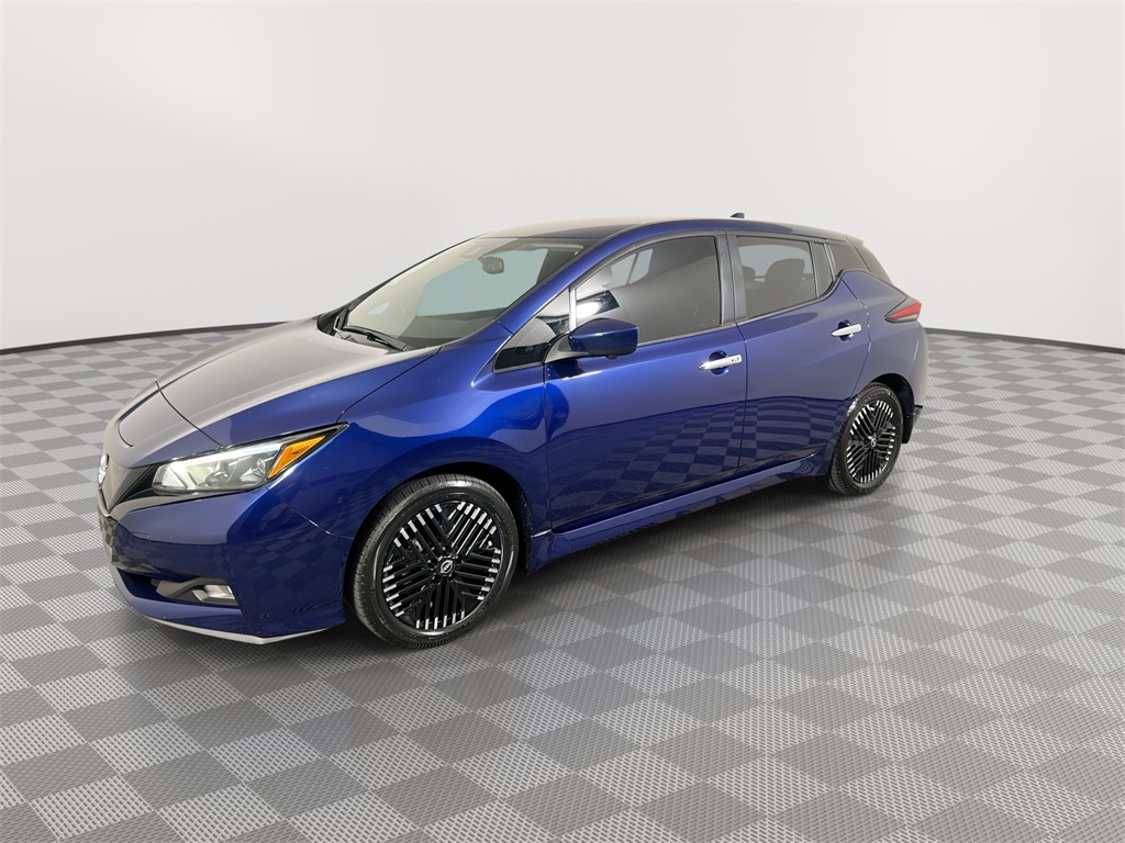 2023 Nissan Leaf SV Plus photo 4