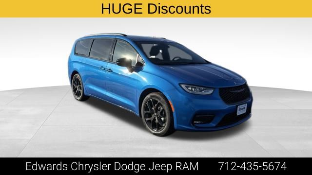 2026 Chrysler Pacifica