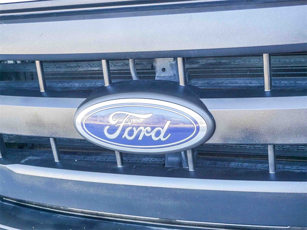 2017 Ford F-150 XL photo 3