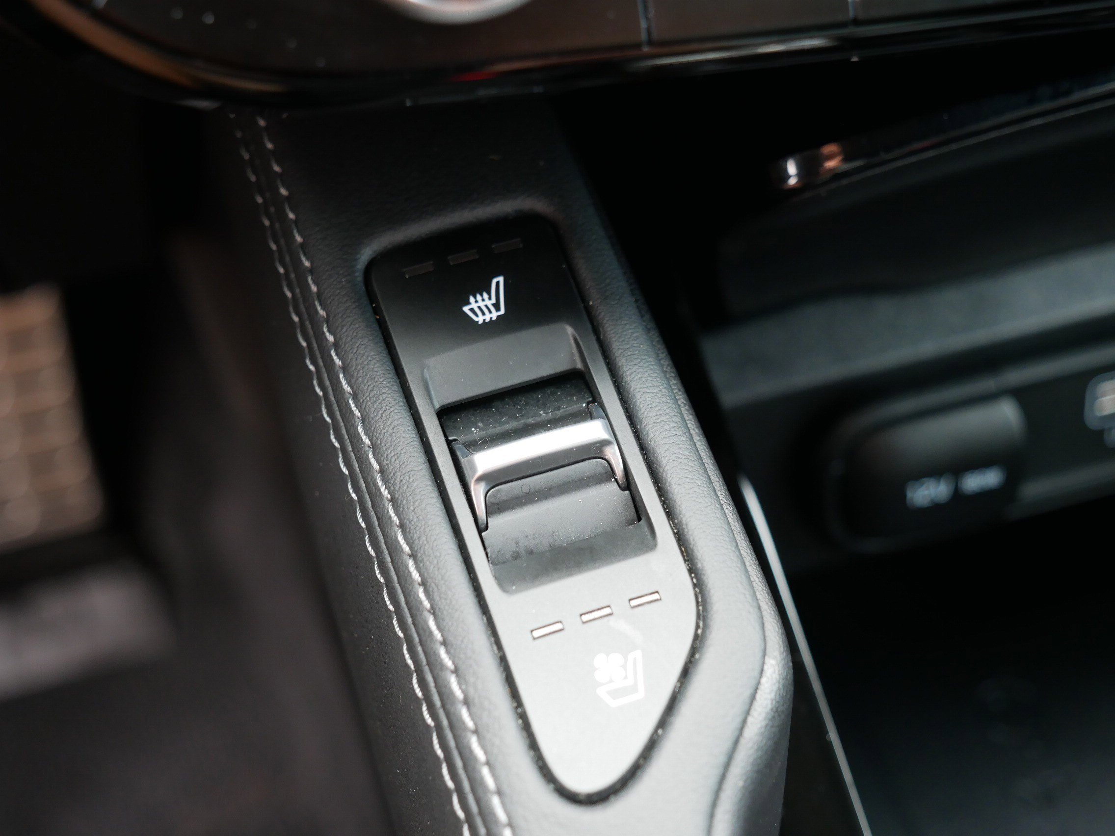 2024 Kia Telluride SX Prestige X-Line photo 30