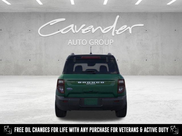 2025 Ford Bronco Sport Outer Banks photo 2