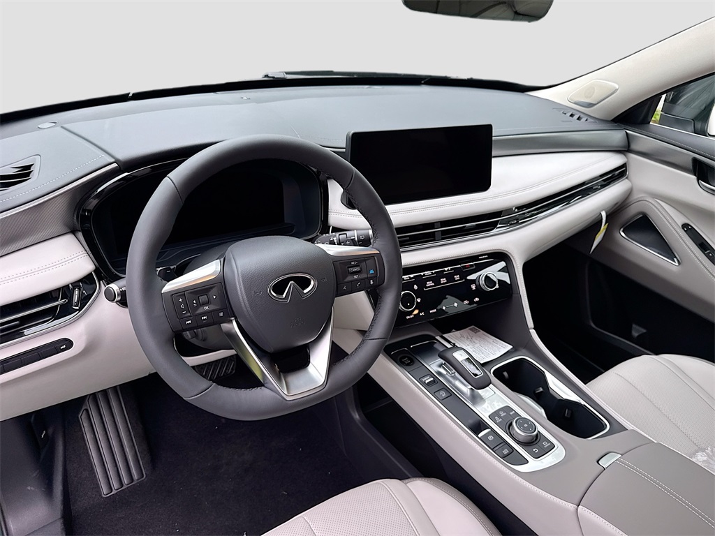 2026 Infiniti QX60 Luxe photo 9