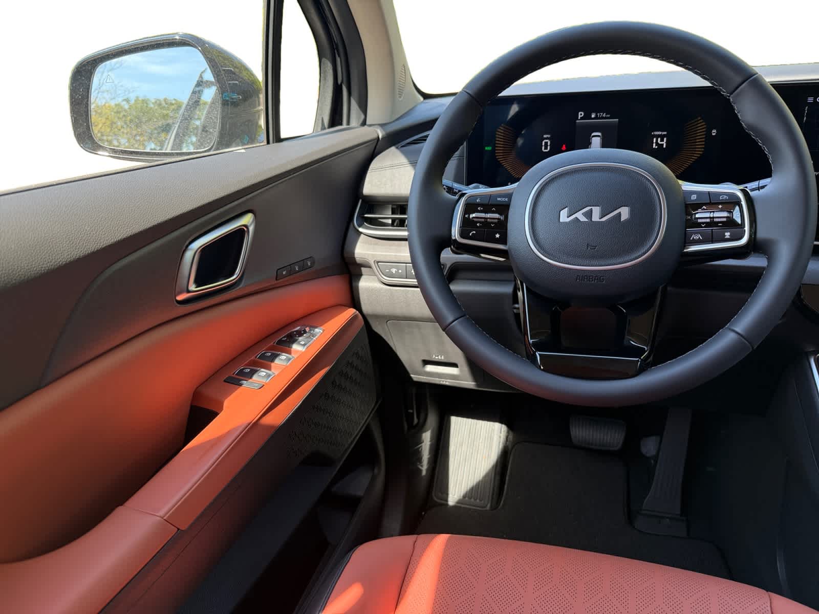 2026 Kia Carnival EX photo 5
