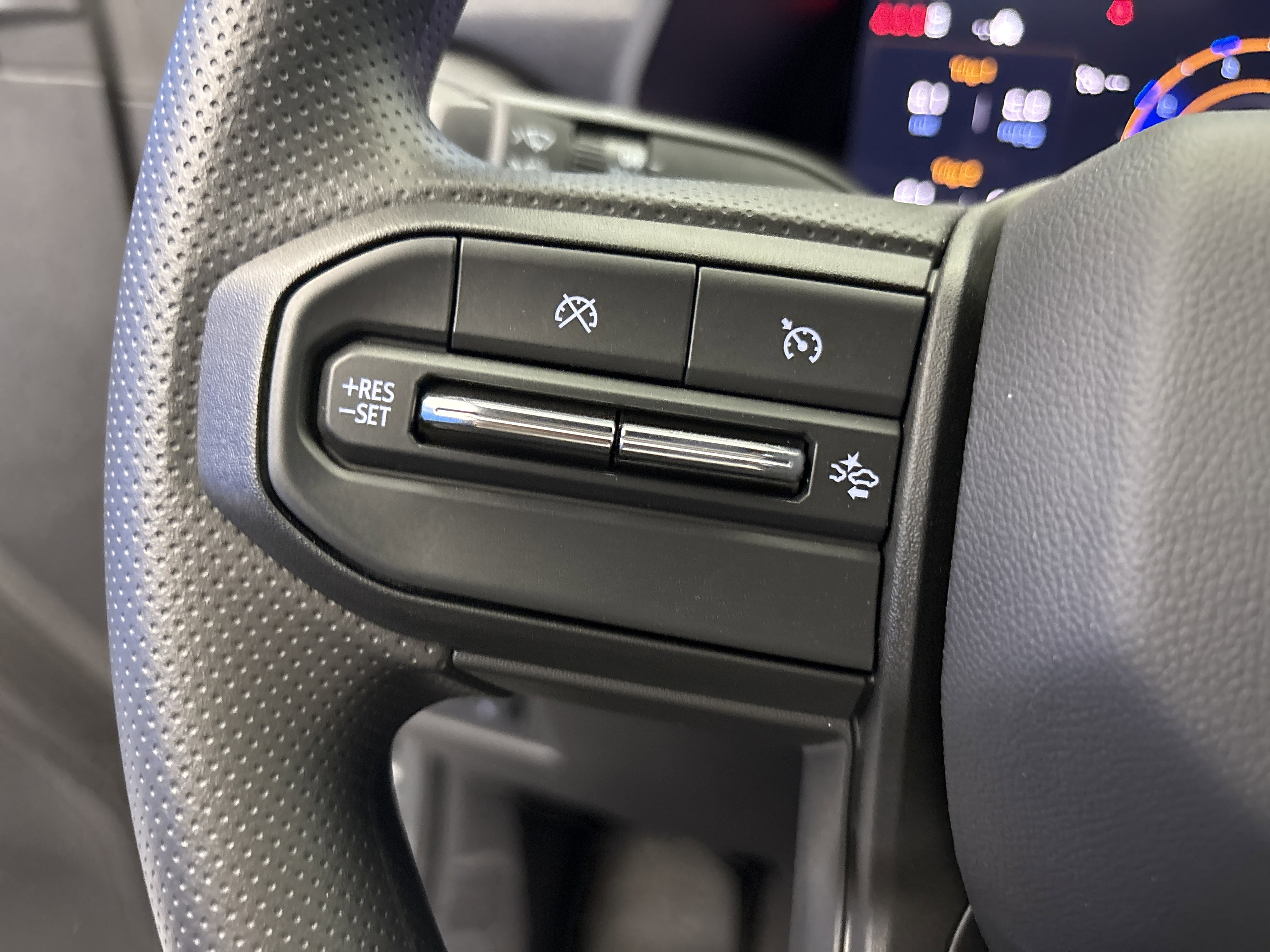 2026 Chevrolet Colorado Trail Boss photo 8