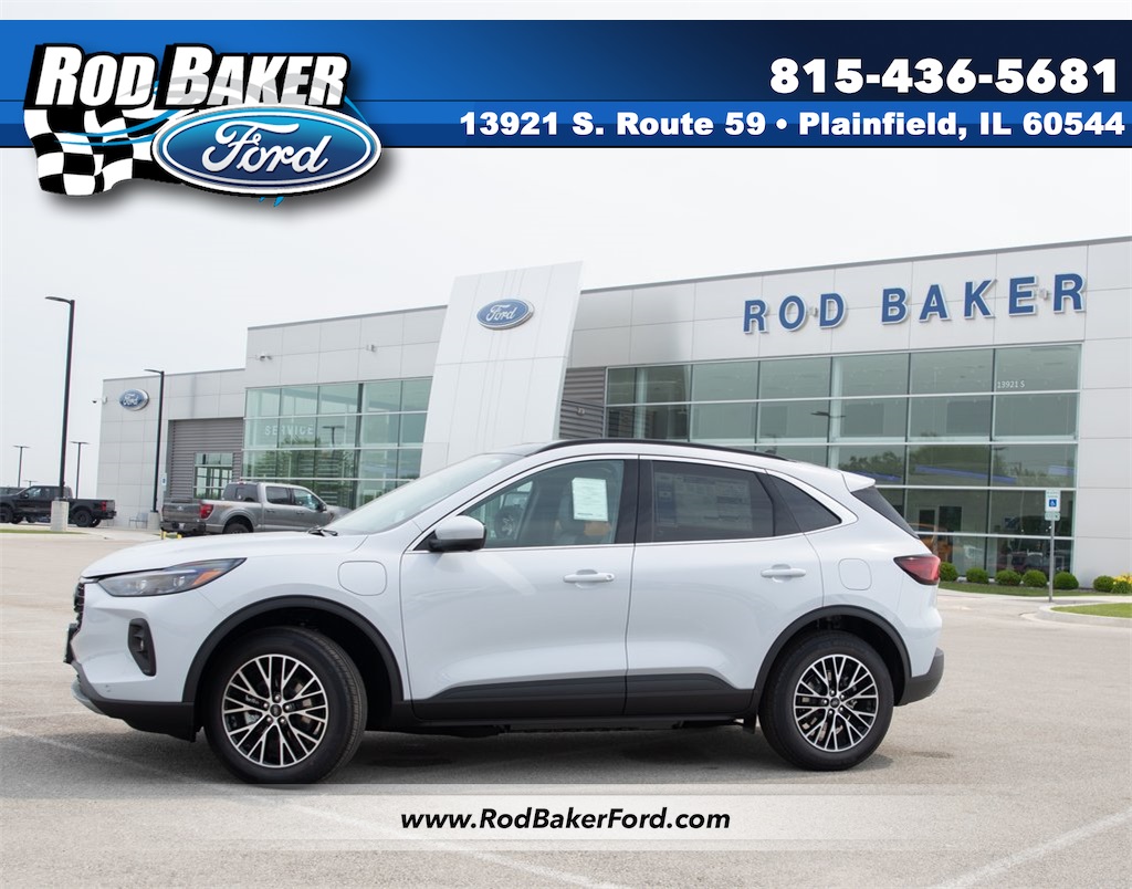 2025 Ford Escape PHEV's photo