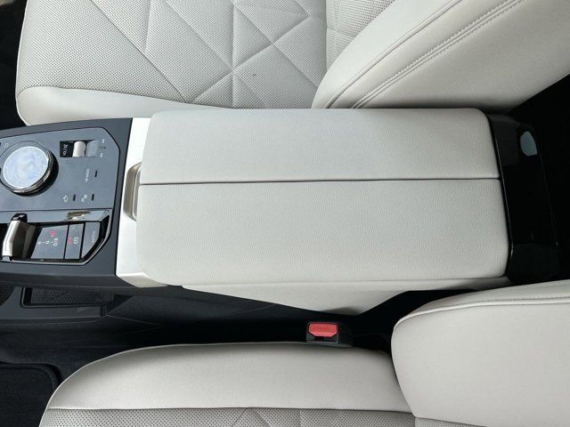 2026 Bmw iX photo 20