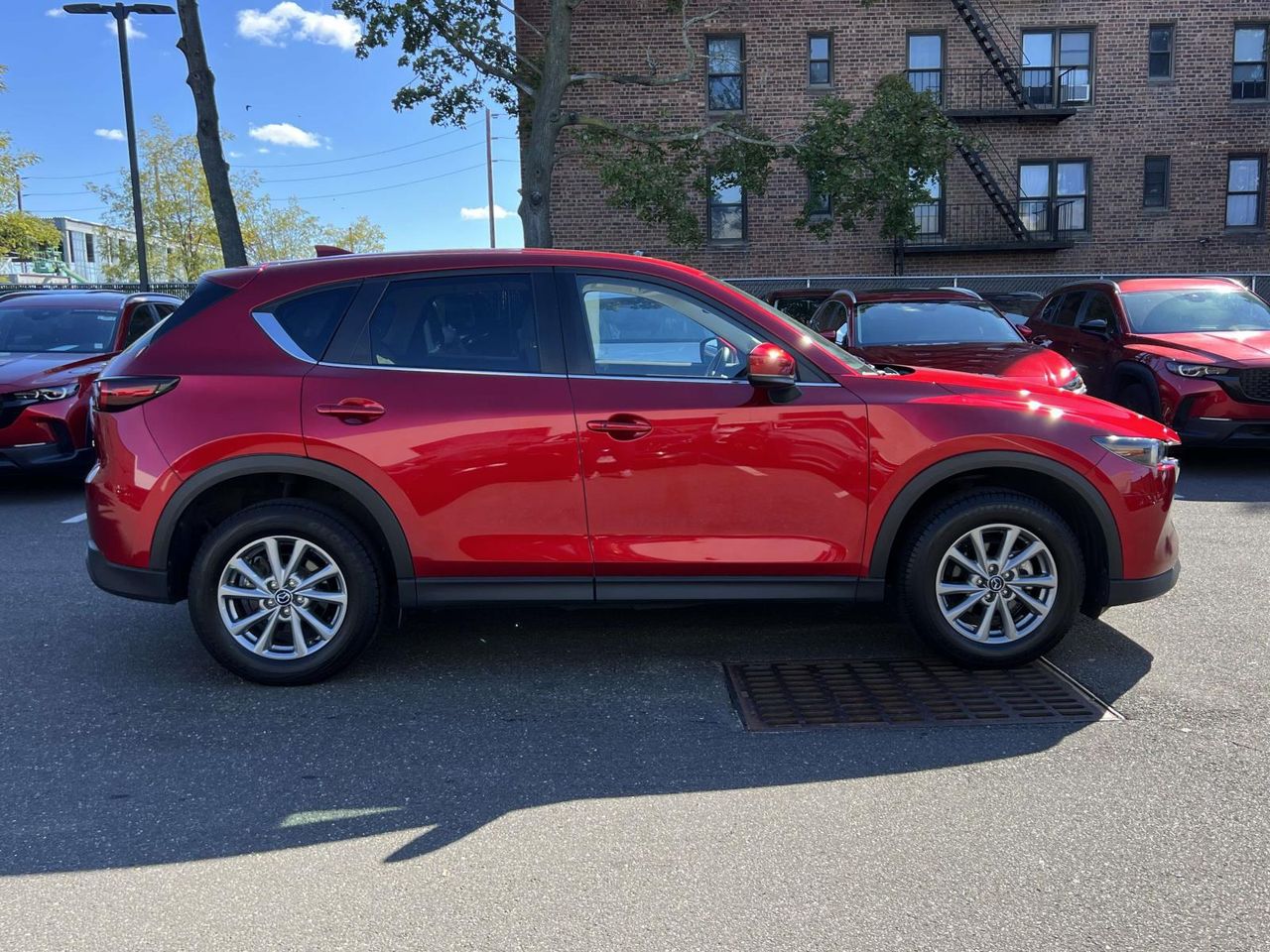 2023 Mazda CX-5 2.5 S Preferred photo 3