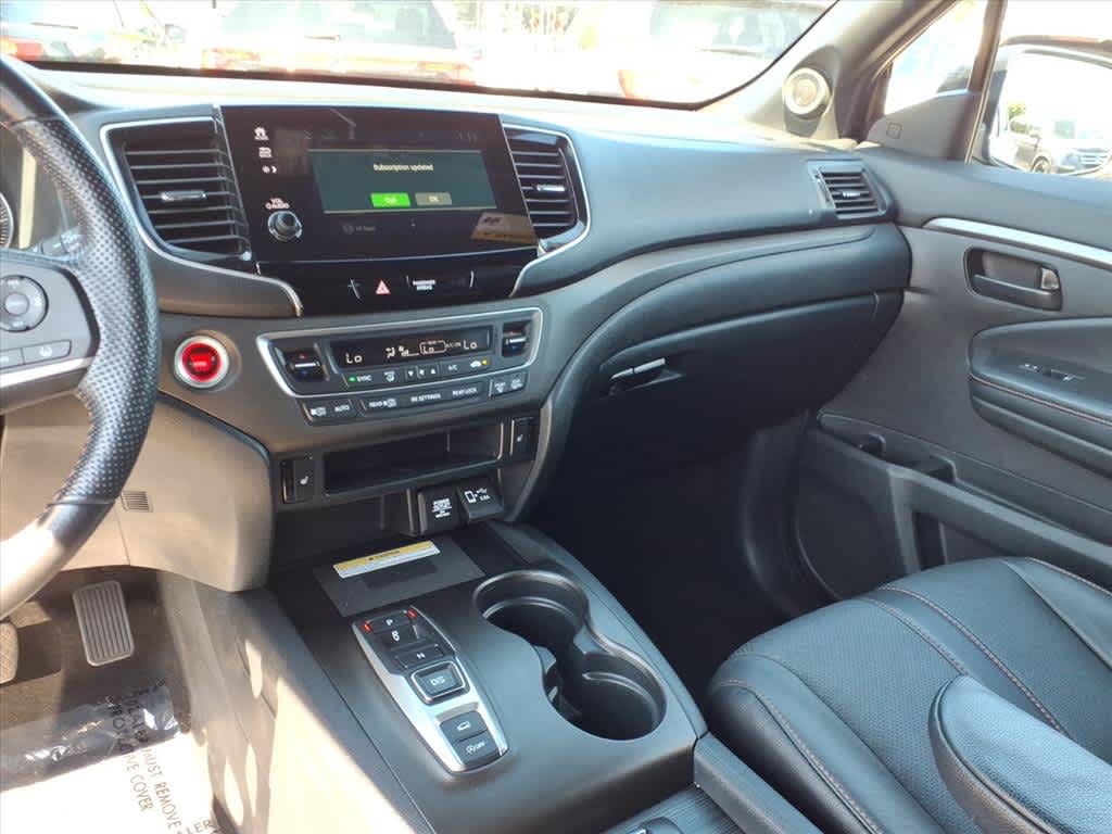 2022 Honda Pilot TrailSport photo 13