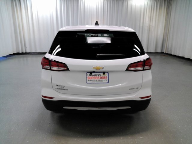 2024 Chevrolet Equinox LT photo 4