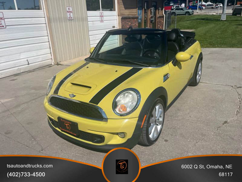 2011 Mini Cooper Convertible S photo 16