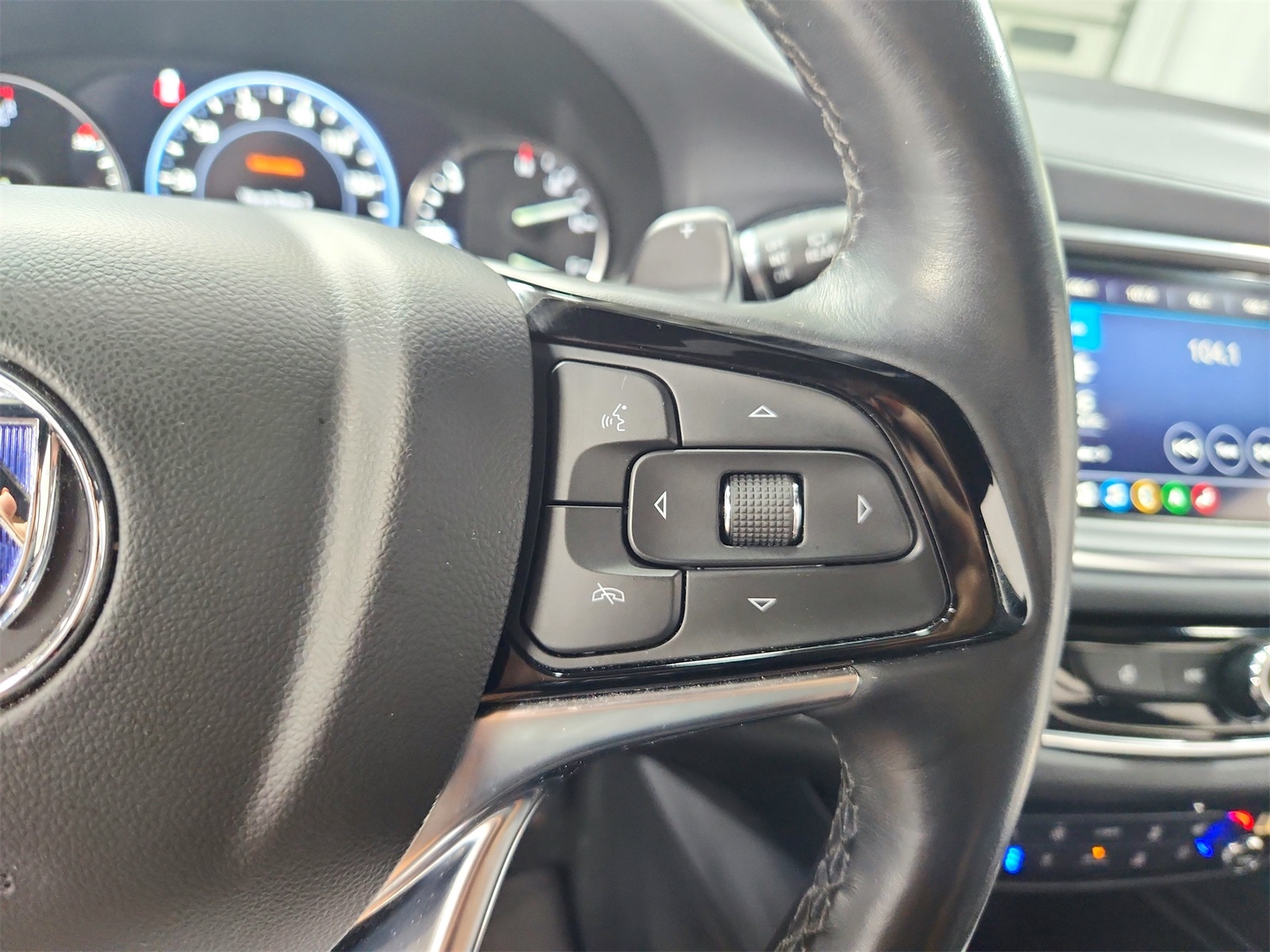2024 Buick Enclave Premium photo 25