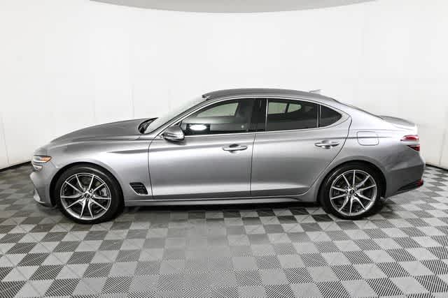 2022 Genesis G70 3.3T photo 2