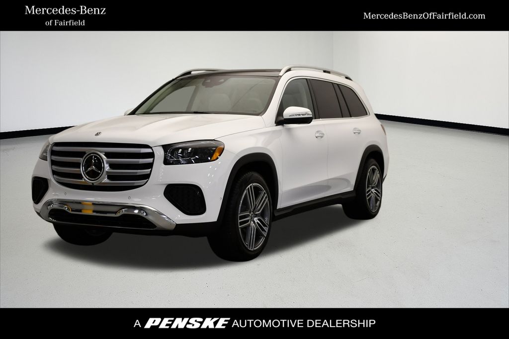 2026 Mercedes-Benz GLS Base's photo
