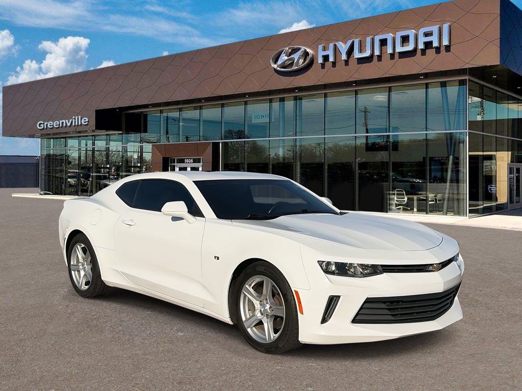 2018 Chevrolet Camaro 1LT's photo