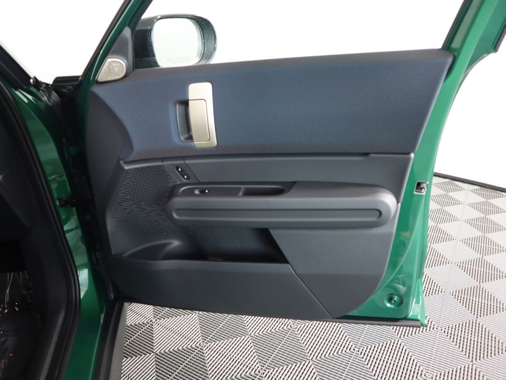 2025 Mini Countryman photo 24
